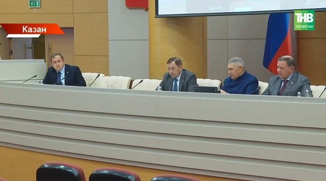 Татарстан Фәннәр Академиясе юбилеен билгеләп үтә