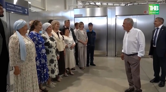 Рөстәм Миңнехановның Лаешка эшлекле сәфәре: мәчет, балалар үзәге, җитештерү базасы