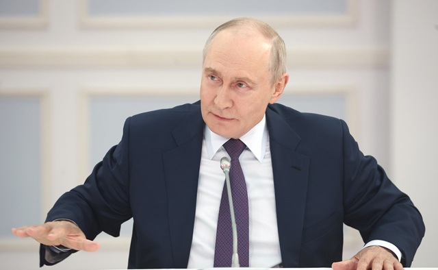 Президент России назвал бойцов СВО настоящими героями