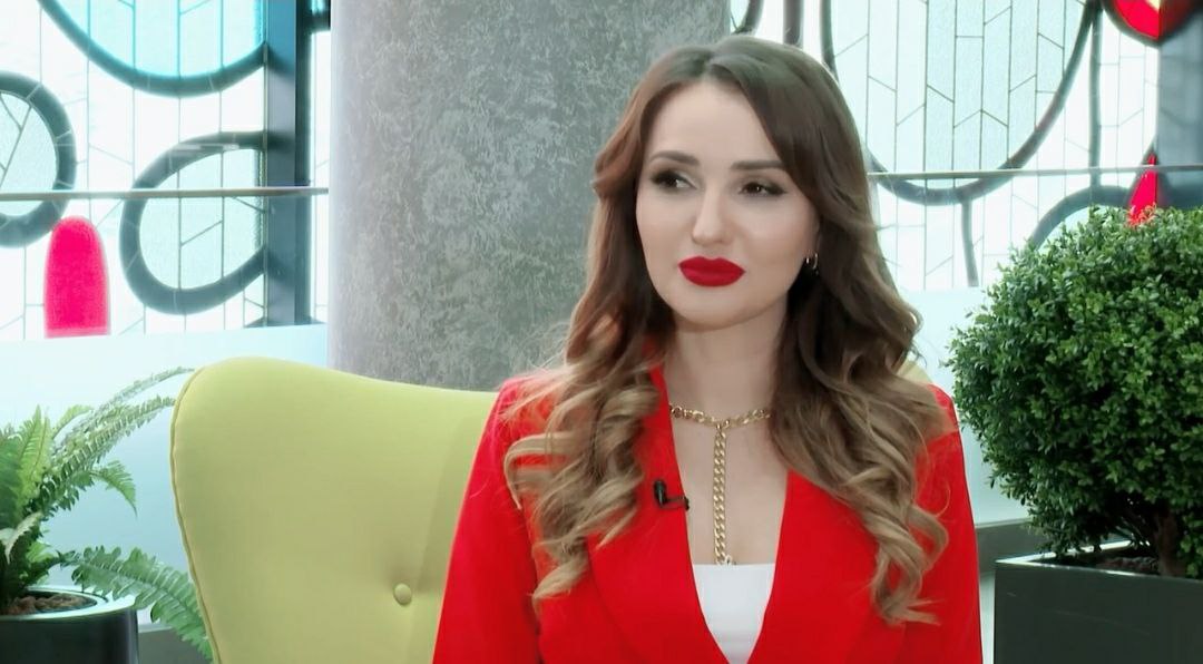 Ильмира Нәгыймова: "Мин балалар тынычлыкта, рәхәттә яшәсен өчен аерылыштым"