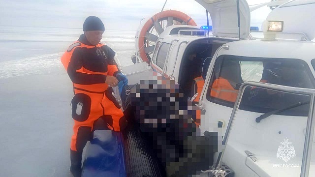 Снегоход провалился под лед в Татарстане