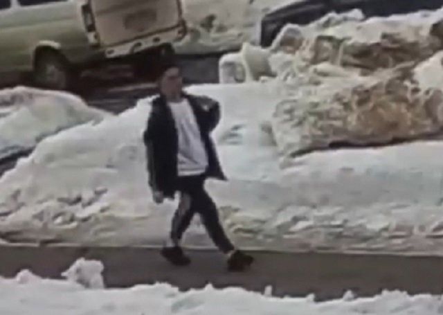 В РТ представившийся полицейским подросток выманил у пенсионерки 300 000 рублей