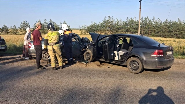 Трое взрослых и ребенок погибли в страшном ДТП в Тукаевском районе Татарстана