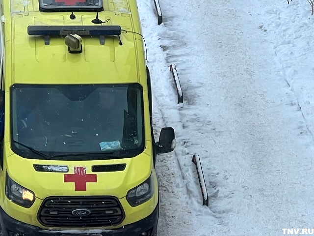 В РТ пришедший с тренировки по хоккею 11-летний мальчик умер на глазах у бабушки