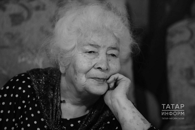 Күренекле татар шагыйре Клара Булатова вафат