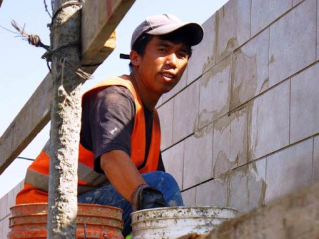 В Татарстане за год число поставленных на учет мигрантов сократилось на 43%