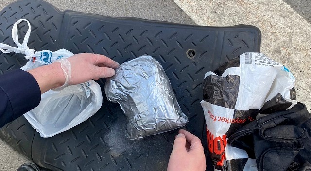 Направлявшегося в Уфу наркокурьера из Ленобласти задержали в Набережных Челнах