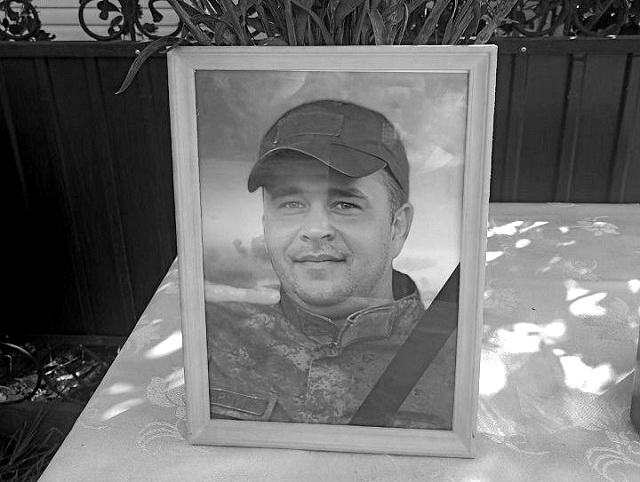 Мобилизованный отец двоих детей из Татарстана Артем Роменский погиб в ходе СВО