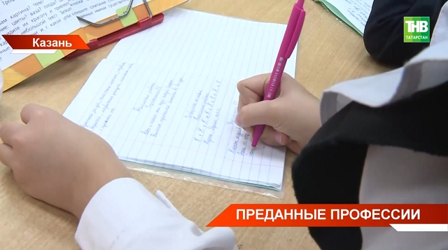 Стало известно, законно ли давать домашнее задание школьникам на каникулы