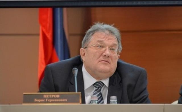 Экс-глава Ростехнадзора Поволжья Борис Петров отделался штрафом в 60 000 рублей