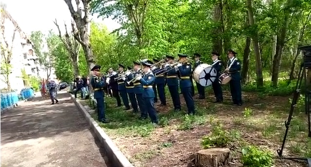 Бүген башкалада "Ветераннар яшәгән йортлар ишегалдында парад" акциясе үтә