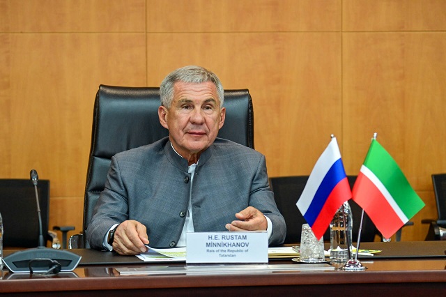 Минниханов: в Татарстане построят 3 500 объектов и благоустроят 700 дворов