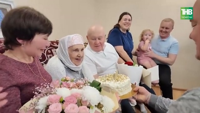 Балтач районы Түбән Кенә авылының ак яулыклы әбисе - Рәйсә Гәрәевага 100 яшь!