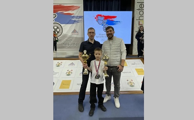 «Абсолютный триумфатор»: юный шахматист из Казани взял три медали на Первенстве мира в Сербии