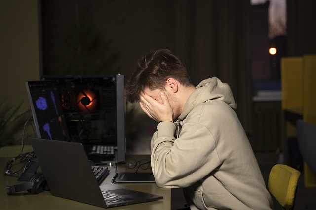 Подростков Татарстана предостерегли от вербовки через соцсети