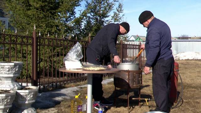 Сладкая поддержка: татарстанцы отправят более 200 кг чак-чака в зону СВО