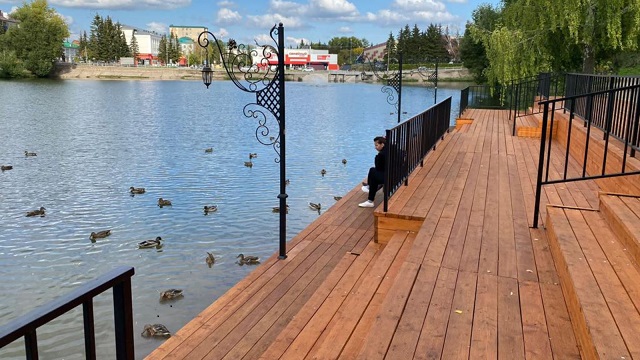 Нацпроект: в Бугульме благоустроили территорию на улице Мусы Джалиля