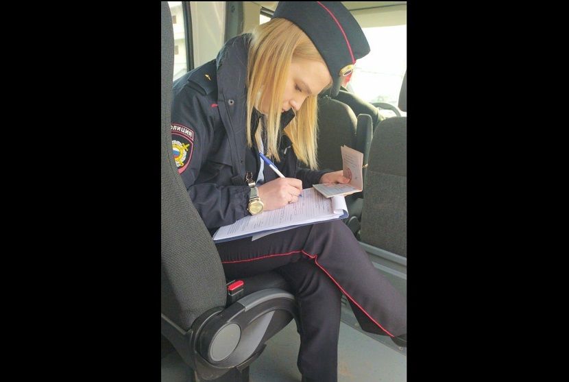 Оформлявшей правонарушения без маски в Казани сотруднице МВД грозит наказание
