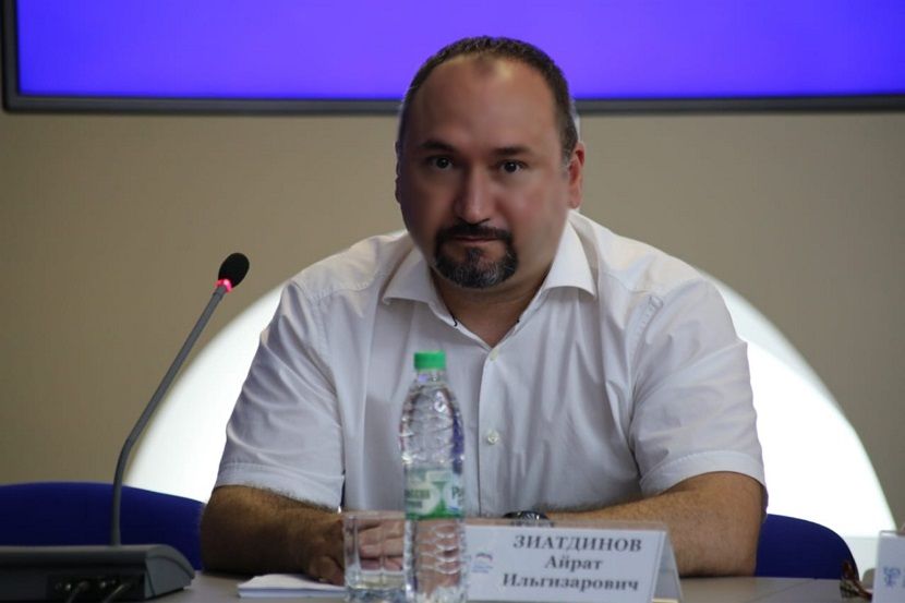 Место умершего депутата Каримова в Госсовете РТ занял главврач ДРКБ Айрат Зиатдинов