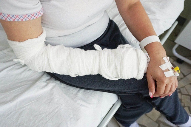 Думала, укололась травой: 48-летняя жительница Татарстана едва не погибла от укуса змеи