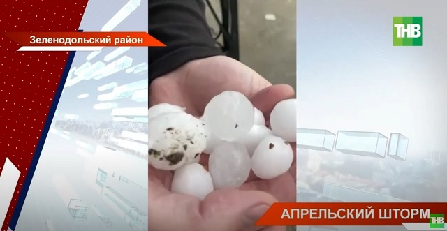 Град размером с яйцо, сорванные крыши и поваленные деревья: последствия непогоды в Татарстане