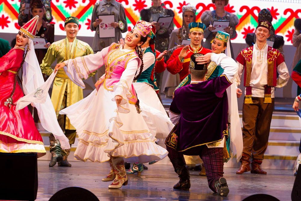 В Казани пройдет финал фестиваля "Наше время - Безнен заман": Кто получит полмиллиона рублей? (ВИДЕО)