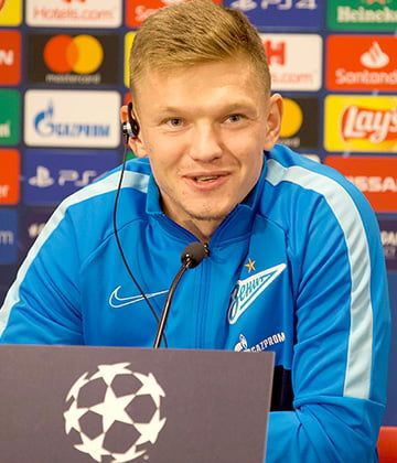 Шатов перейдет в «Рубин» летом