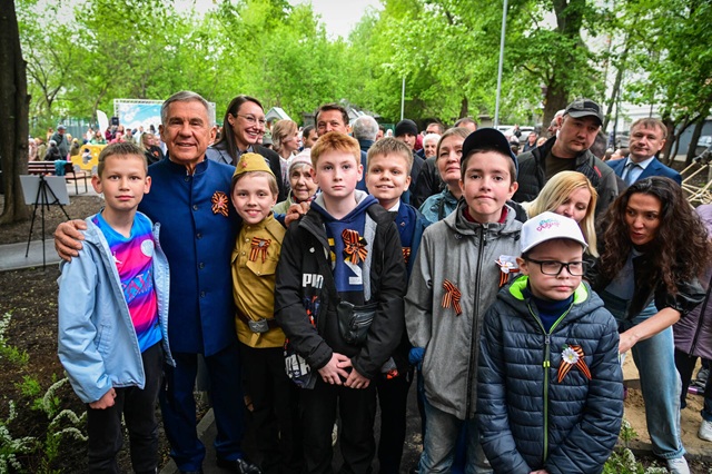 Минниханов дал старт народному конкурсу дворовых событий «Курше фест»