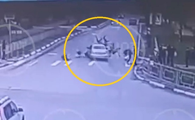 Видео: 18-летний лихач сбил четверых школьников на «зебре» в Нижегородской области