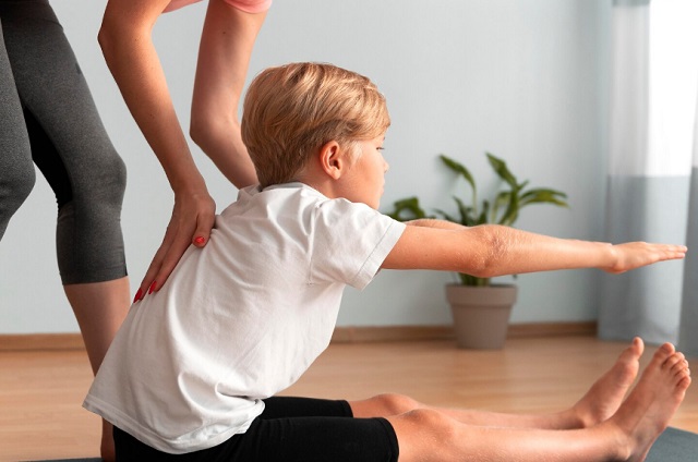 Жителям Татарстана рассказали о мерах профилактики сколиоза у детей