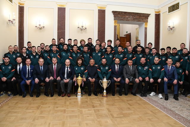 Минниханов поздравил «Стрелу-Ак Барс» с победой в Кубке России по регби