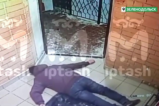 Mash: упавший на скользком полу в магазине мужчина скончался в Зеленодольске