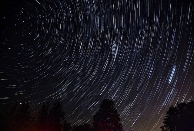 Уже этой ночью: как увидеть львиные падающие звезды, рассказал астроном КФУ