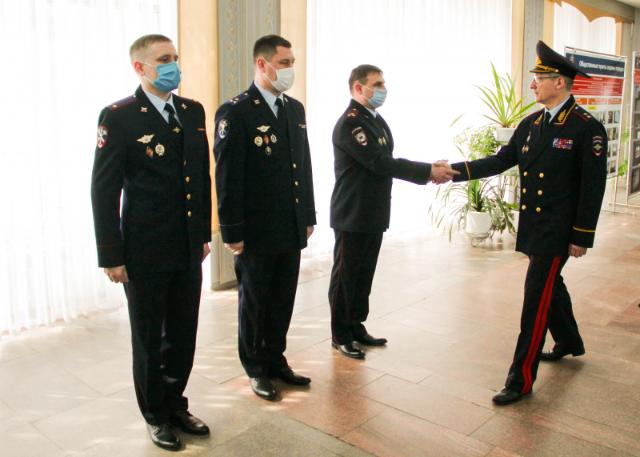 Артем Хохорин представил нового начальника отдела полиции «Центральный» в Челнах