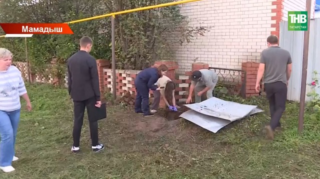 Мамадышта фаҗига: канализация чокырында һәлак булучыларны алты яшьлек бала тапкан була