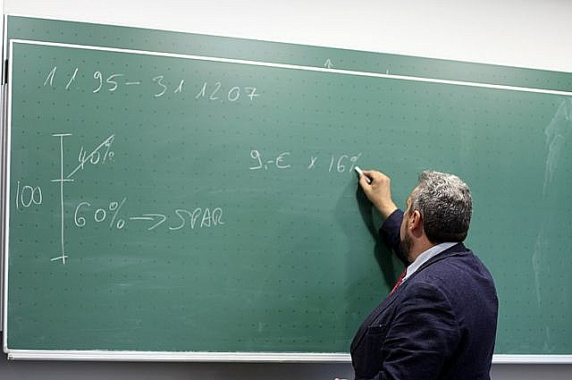 Казанда укытучыларның уртача хезмәт хакы 31 мең тәшкил иткән