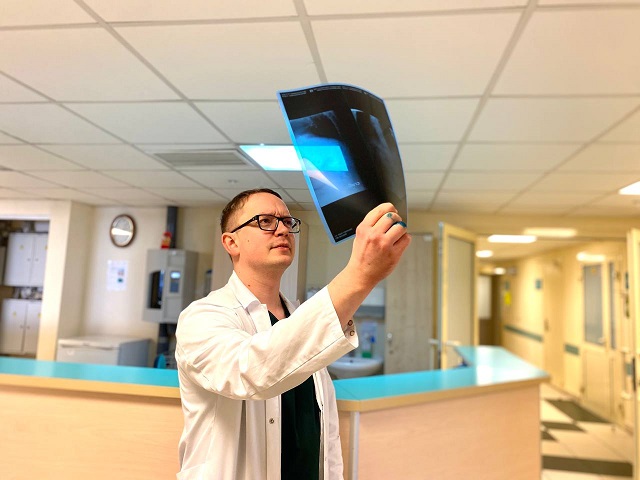 В Набережных Челнах врачи БСМП спасли пациента с параличом конечностей