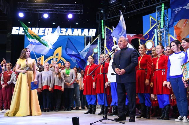 Минниханов: человек труда - это самое важное для нашего государства