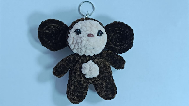 Волонтеры Чистопольского района РТ изготовили игрушки-обереги для бойцов СВО