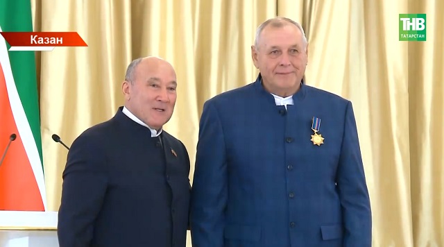 Казан Кремлендә Марат Әхмәтов хезмәт алдынгыларына дәүләт бүләкләре тапшырды