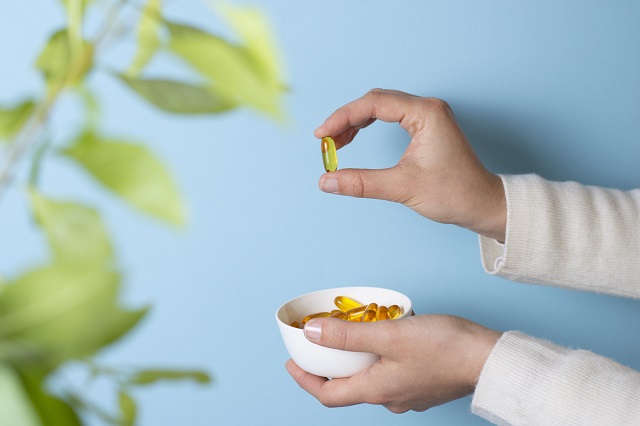 В КФУ рассказали, нужно ли восполнять дефицит витамина D осенью