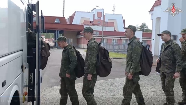 РФ вернула первую группу военных по договоренностям в Стамбуле