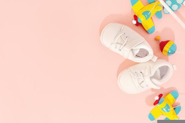 Татарстанда сабыйларга нинди исемнәр кушканнар? Грета, Остап һәм Северия 