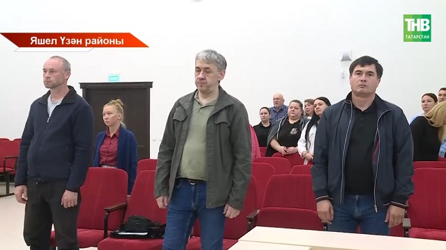 Баланы этләр талап үтерүдә кем гаепле? Судта беренче утырыш узды