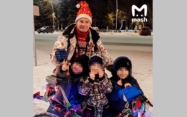 В Бугульме поймали педофила, который под видом Деда Мороза раздавал детям конфеты