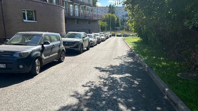 В Казани частично отремонтировали улицу Курашова