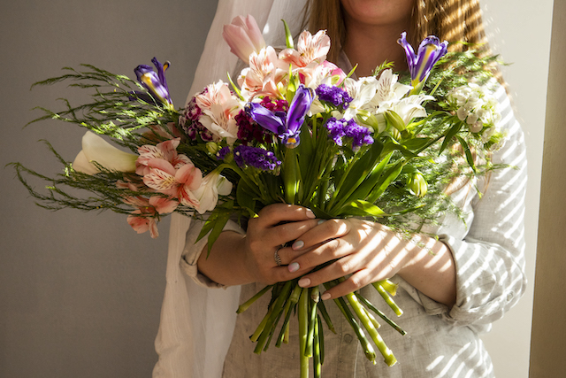 Стало известно, какие цветы чаще всего дарят на 8 Марта