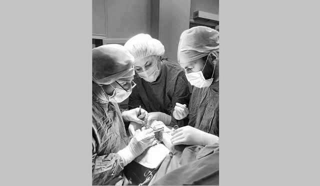 Перерезанную болгаркой руку спасли мужчине врачи в Татарстане