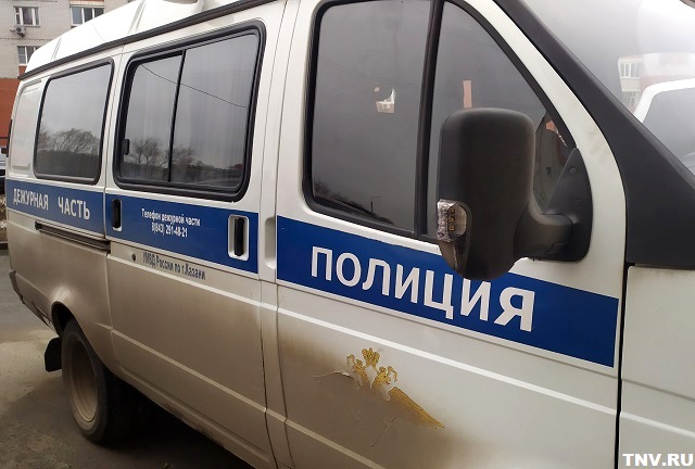 В Казани разыскивают неизвестных, избивших и затолкавших в авто парня