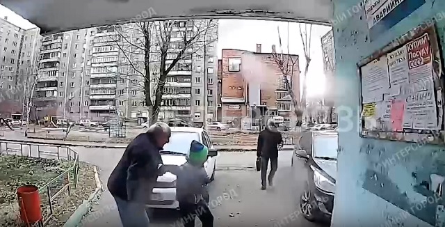 В Челябинске пенсионер избил 10-летнего мальчика– видео